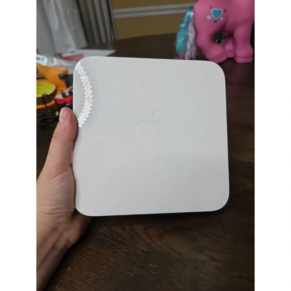 Apple AirPort Extreme Base Station 2nd Gen A1143 Wifi Router - Reset - Fast Ship